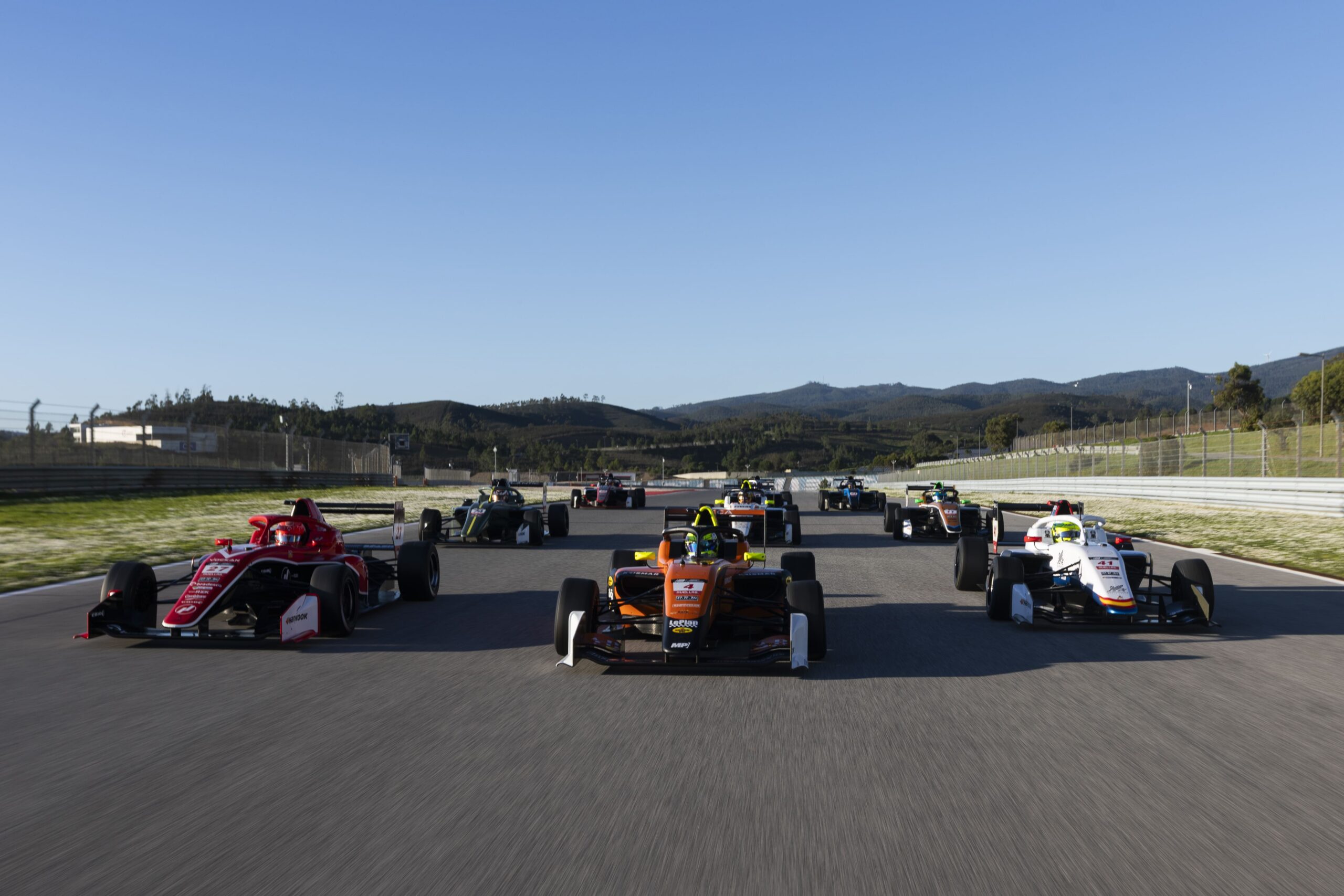 Portimão set for another spectacular Eurocup-3 battle